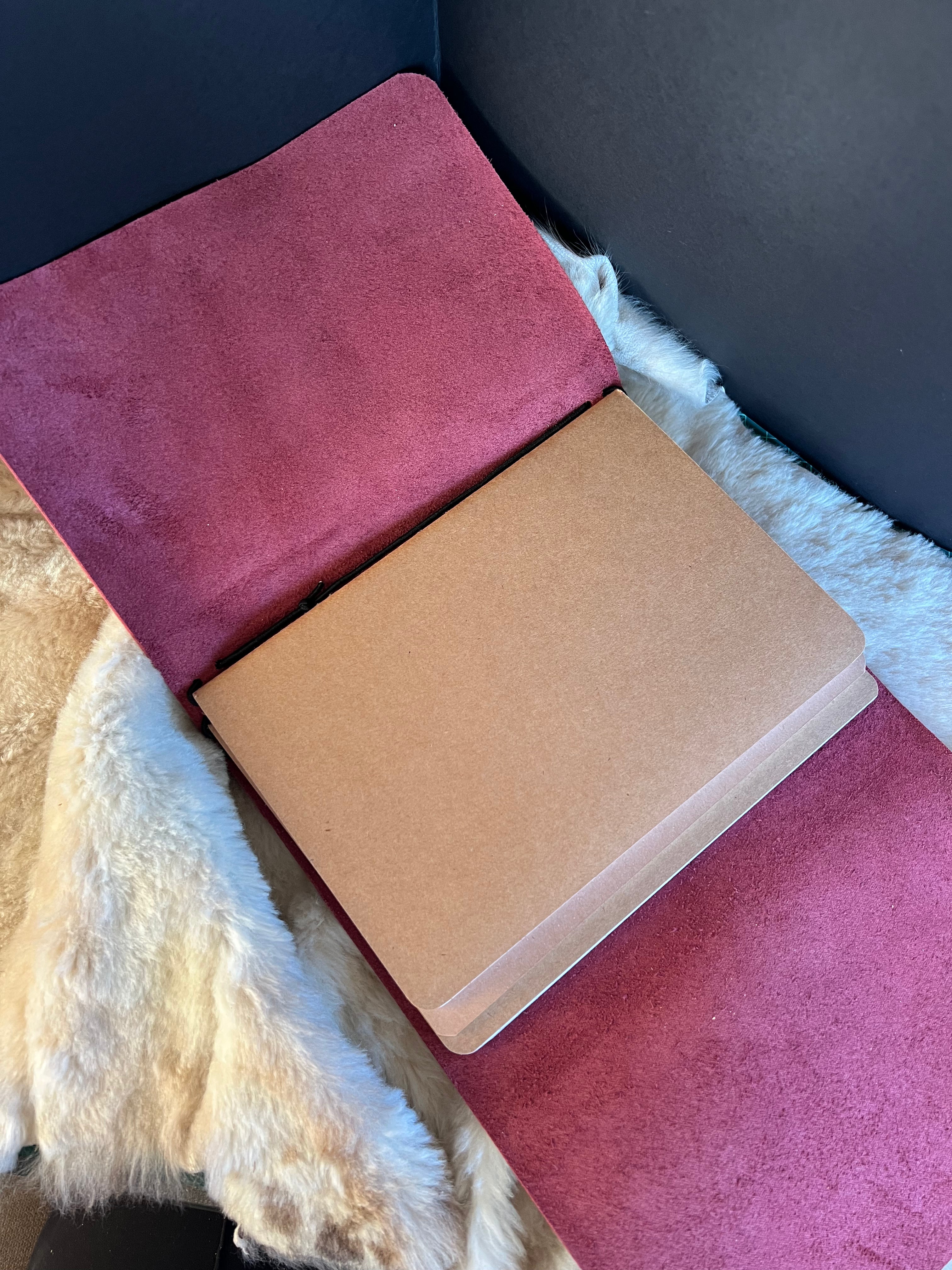 Kožený zápisník A5 - Ružová - Cherry (poškodená) - Dlhá verzia