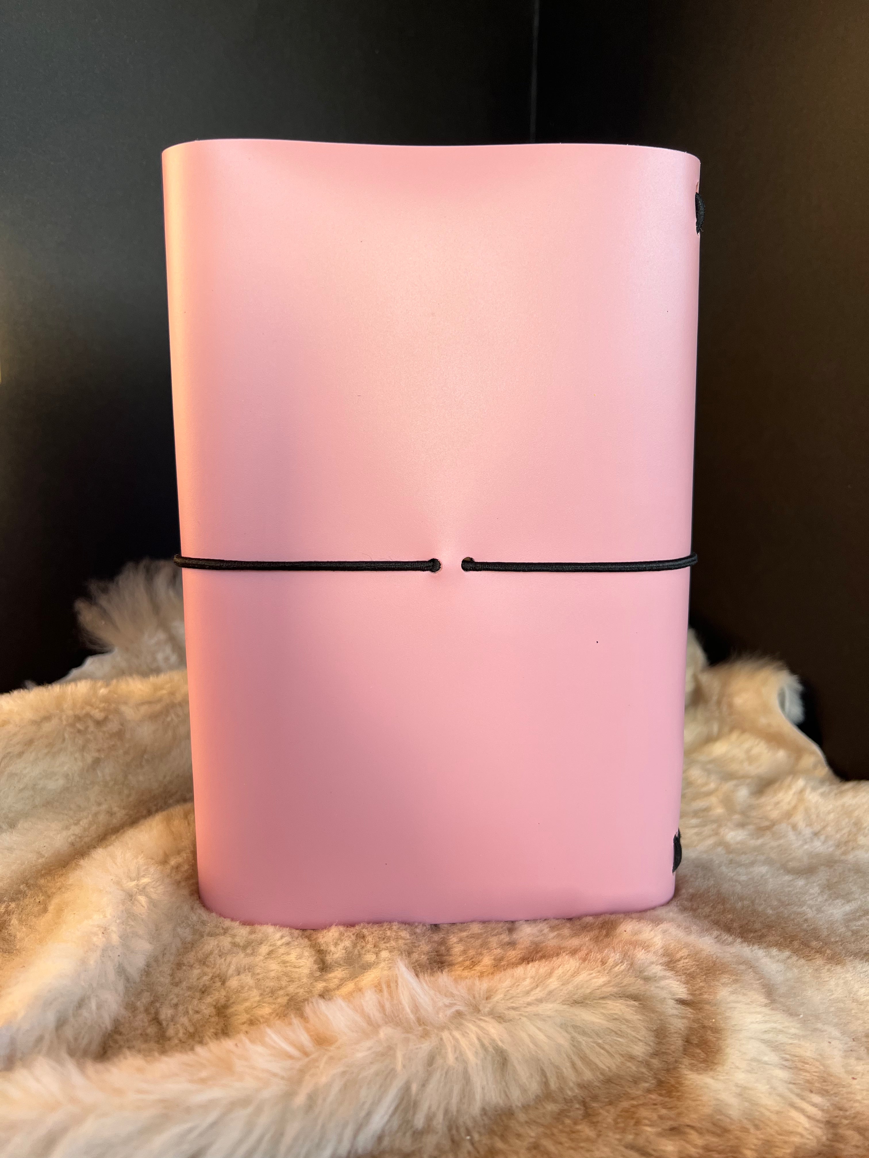 Kožený zápisník A5 - Ružová - Baby pink - dlhá verzia