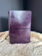 Kožený zápisník A5 - Fialová - Purple Dark - Dlhá verzia