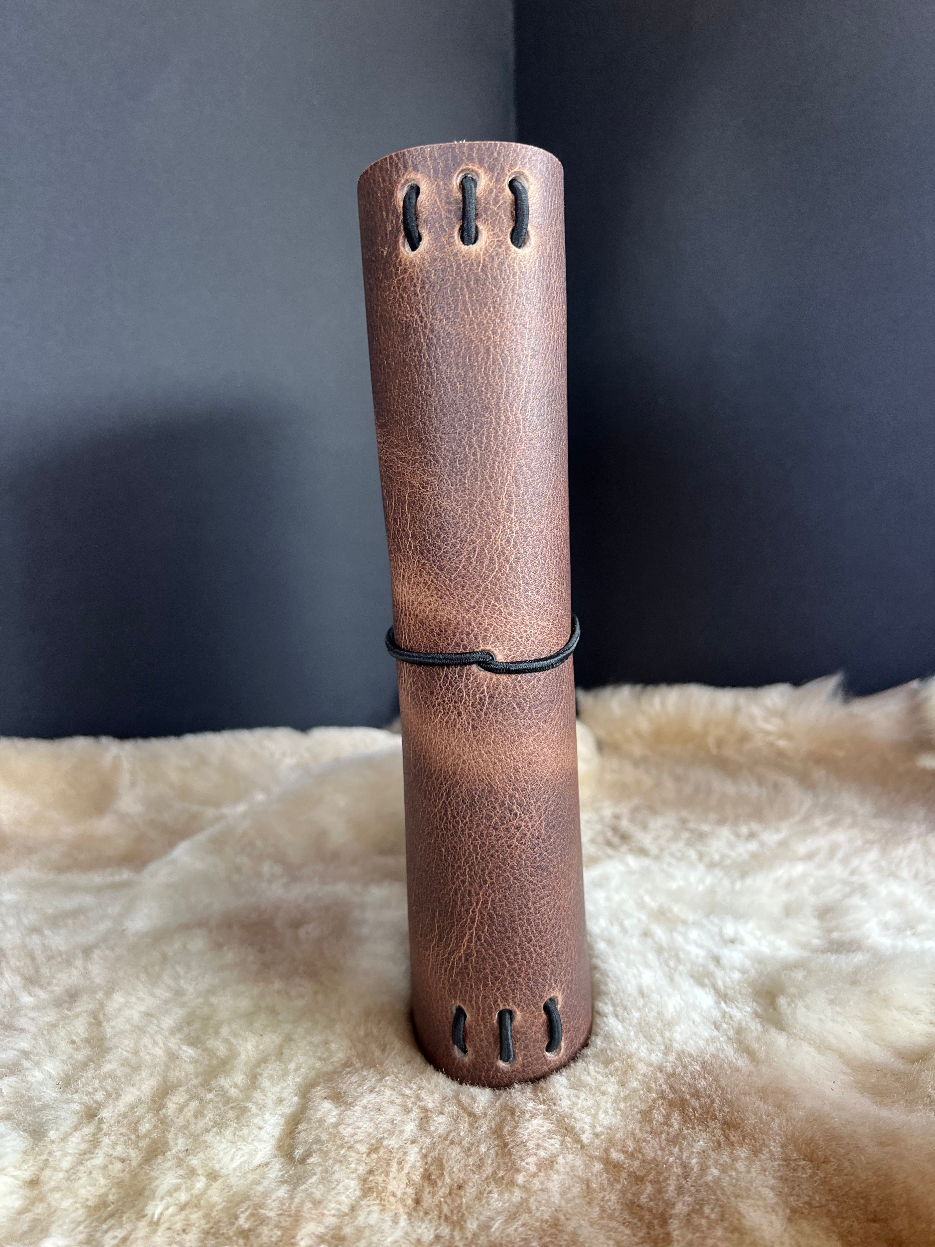 Kožený zápisník A5 - Hnedá - Brown crazy horse dark - krátka verzia