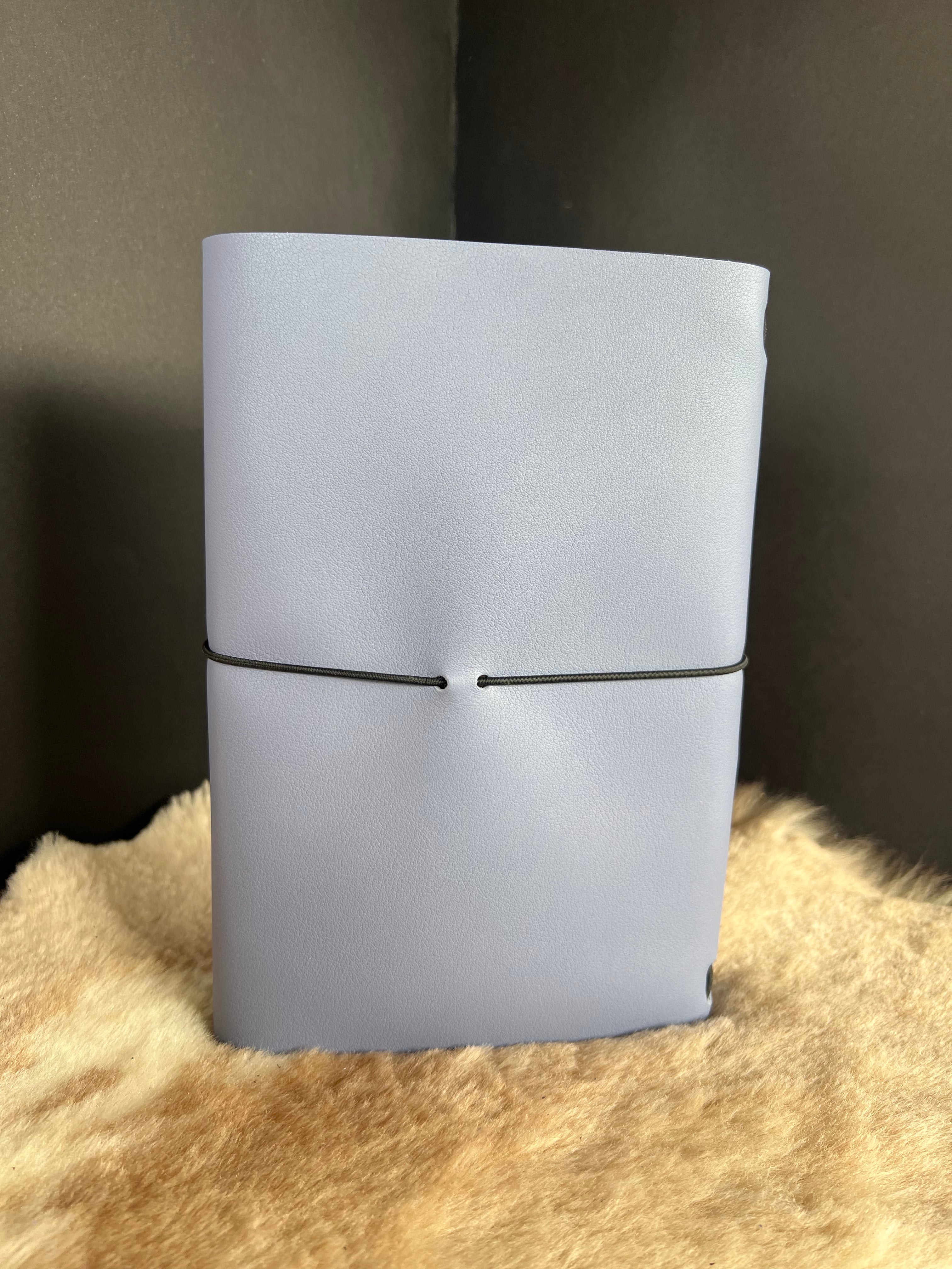 Kožený zápisník A5 - Fialová - Purple Lila - Dlhá verzia