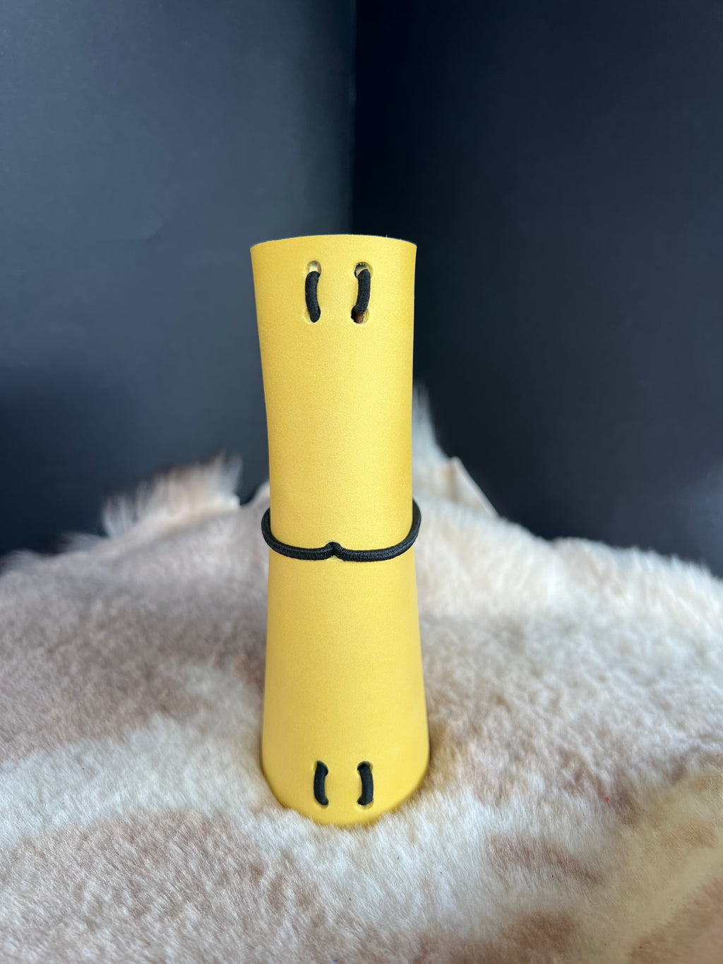 Kožený zápisník A6 - žltá - Yellow Bee - krátka verzia