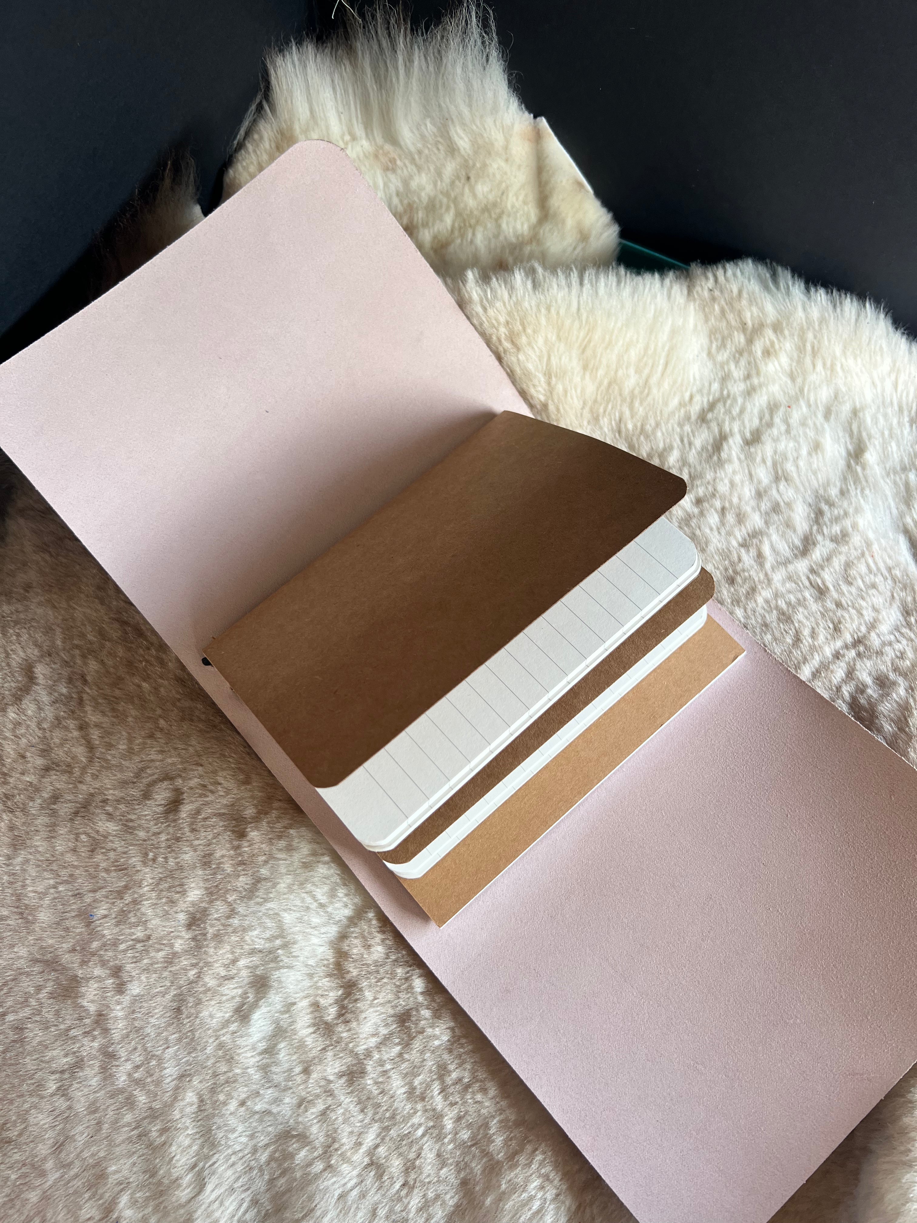 Kožený zápisník A6 - Ružová - Baby pink - dlhá verzia