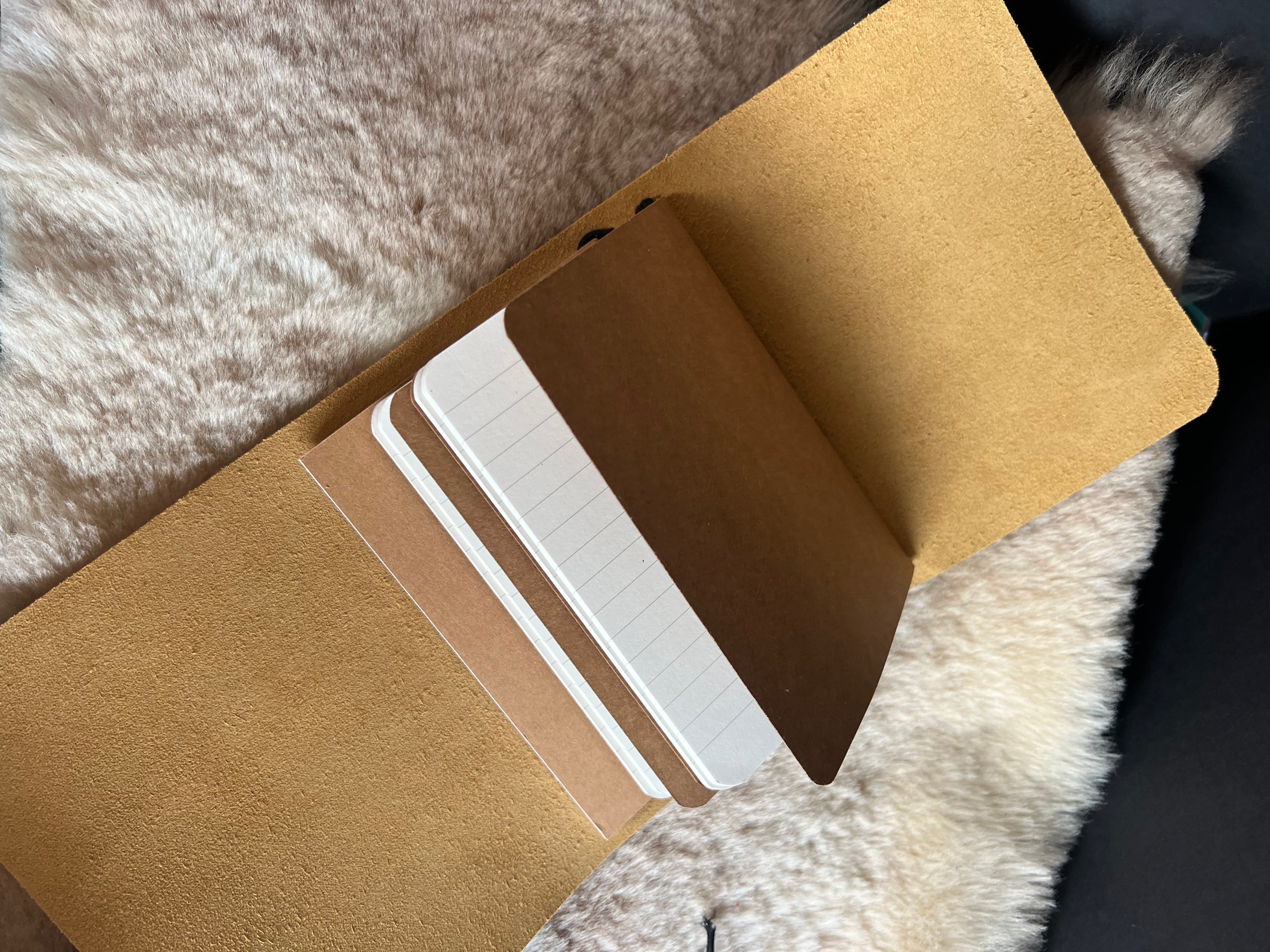 Kožený zápisník A6 - žltá - Yellow Honey - dlhá verzia