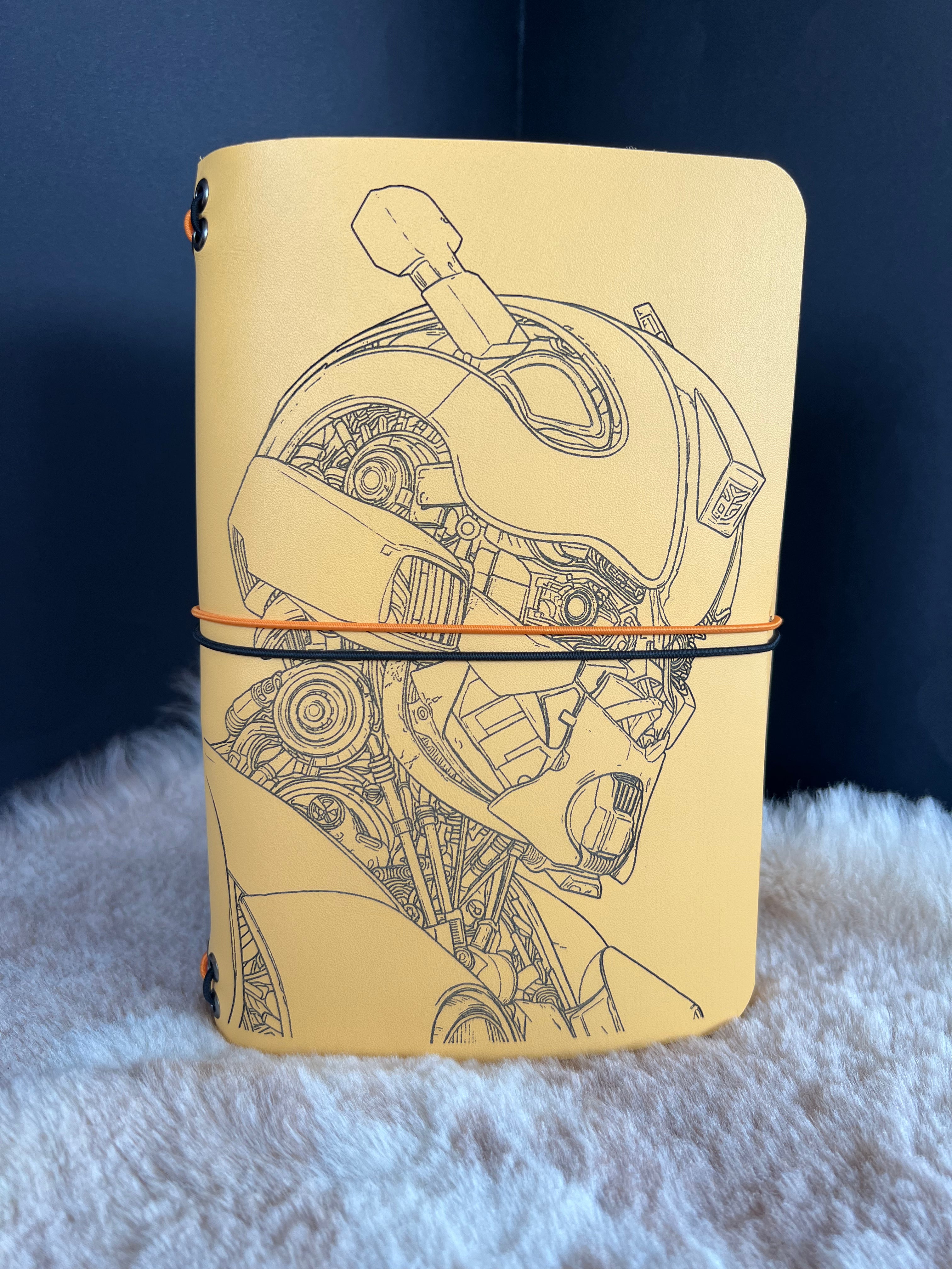 Kožený zápisník A5 - žltá - LIMITKA - Bumble Bee - dlhá verzia