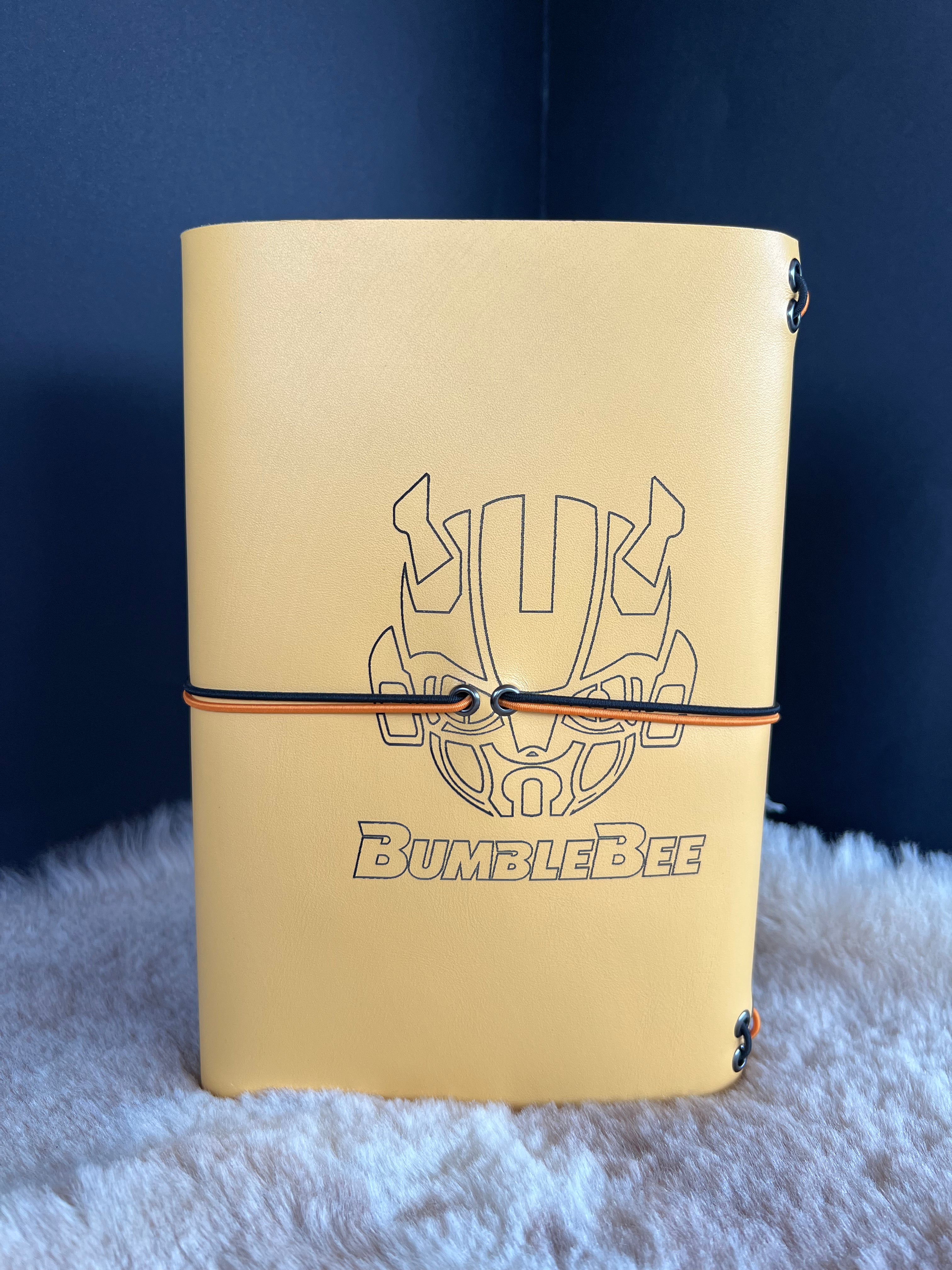 Kožený zápisník A5 - žltá - LIMITKA - Bumble Bee - dlhá verzia