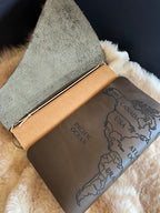 Kožený zápisník A5 - žltá - LIMITKA - Travel Journal green - dlhá verzia
