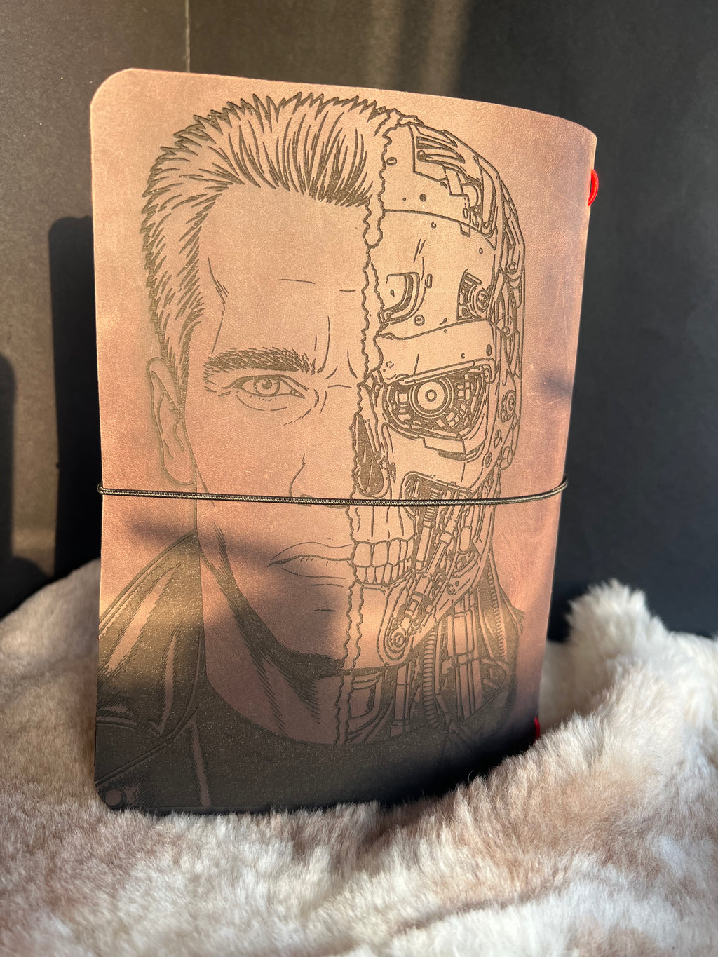 Kožený zápisník A5 - hnedá - LIMITKA - TERMINATOR - krátka verzia