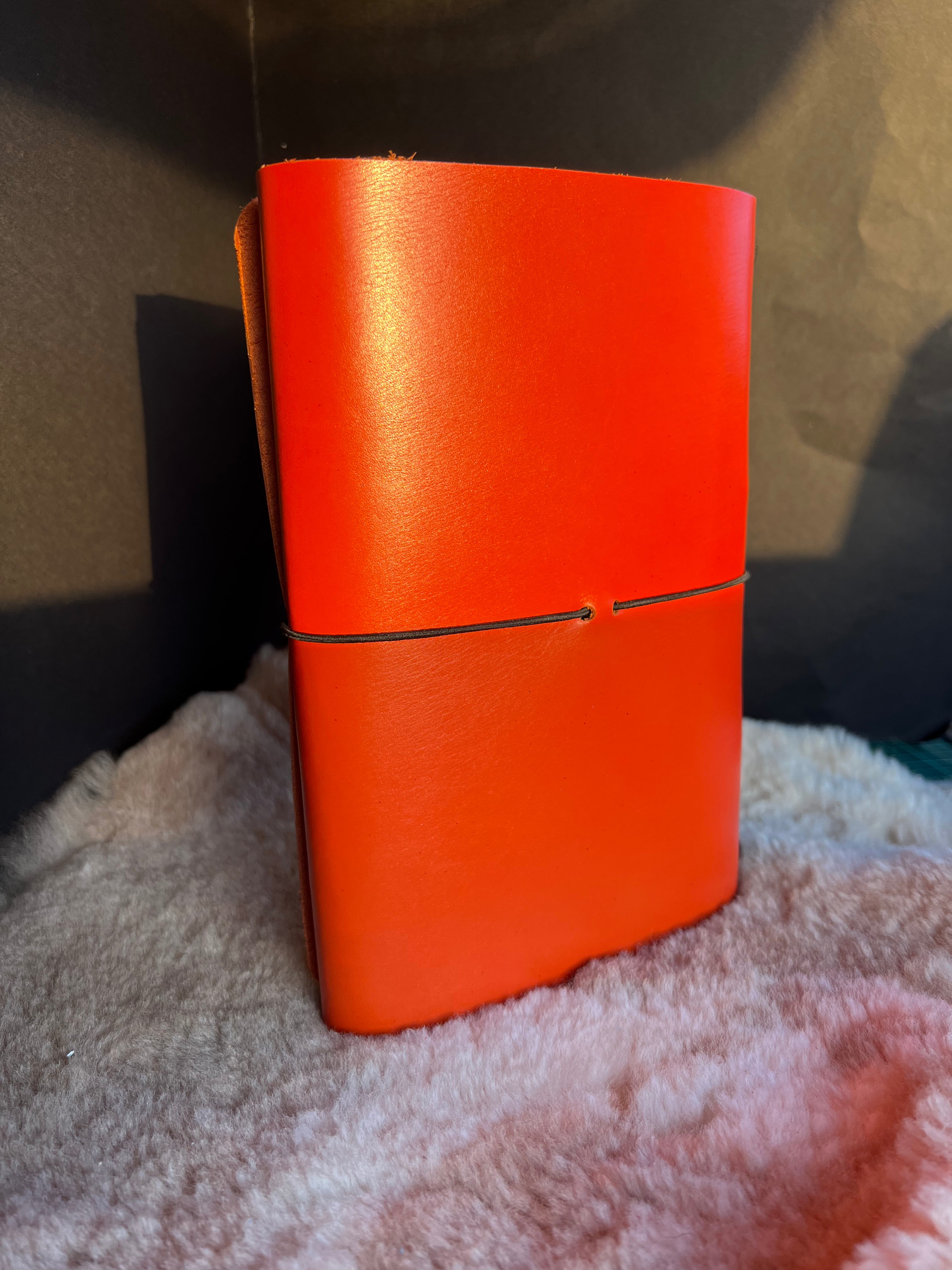 Kožený zápisník A5 - Oranžová - Naranja - Dlhá verzia