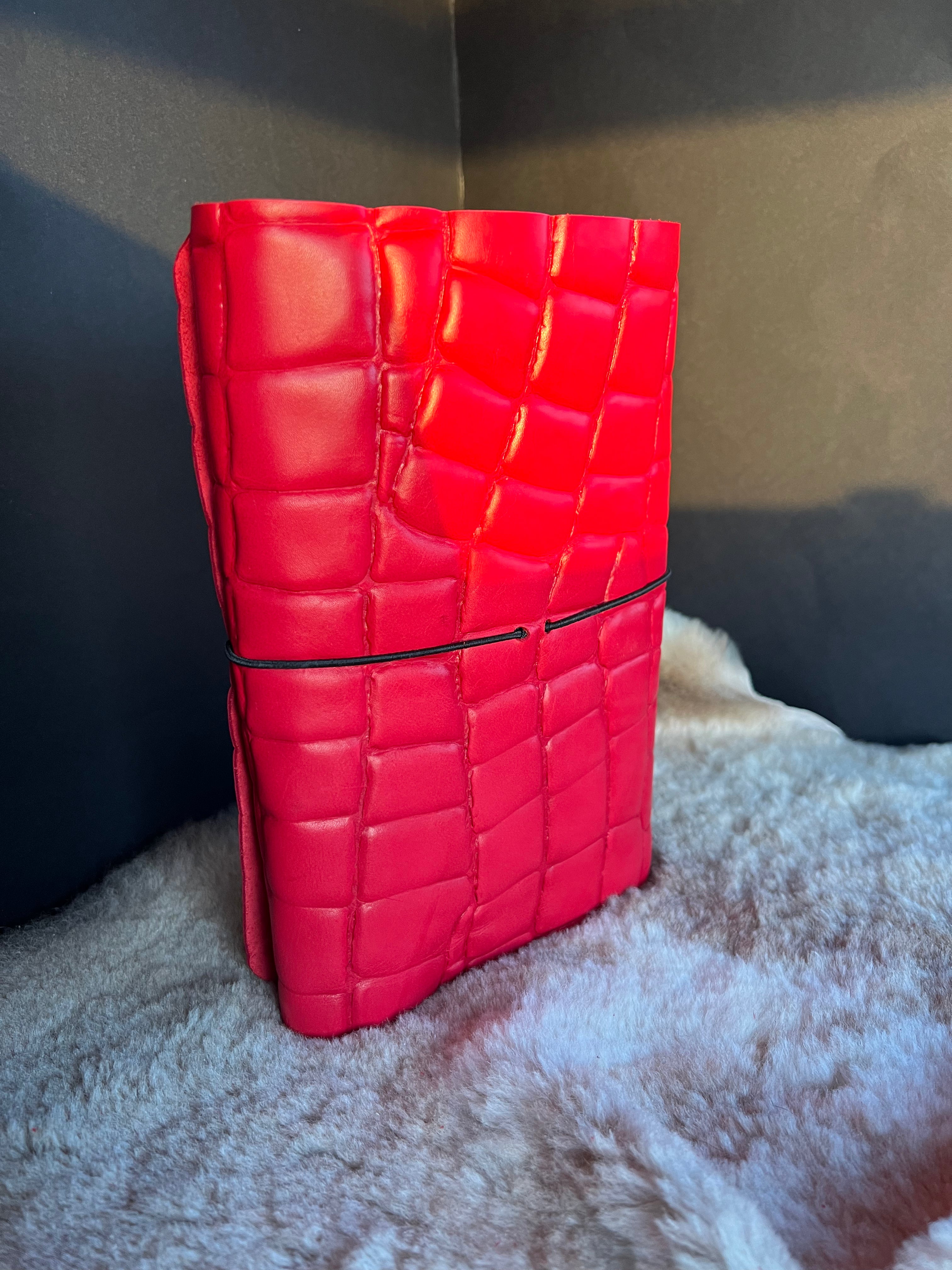 Kožený zápisník A5 - Červená - Red croco - Dlhá verzia