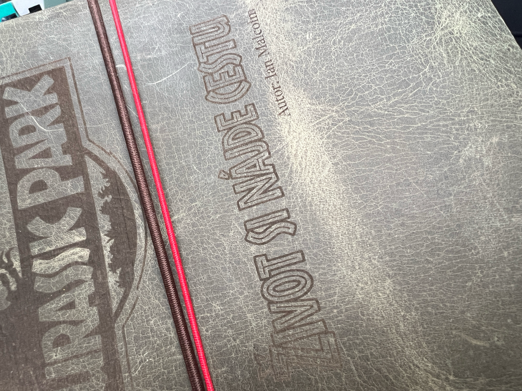 Kožený zápisník A5 - zelená - LIMITKA - Jurský park vibe - dlhá verzia