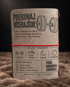 Zadná strana zápisníka A5 Strong man – Prekonaj včerajšok a tréningový motív